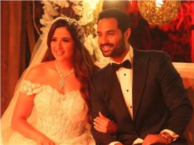 كريم فهمي عن ياسمين عبد العزيز: 