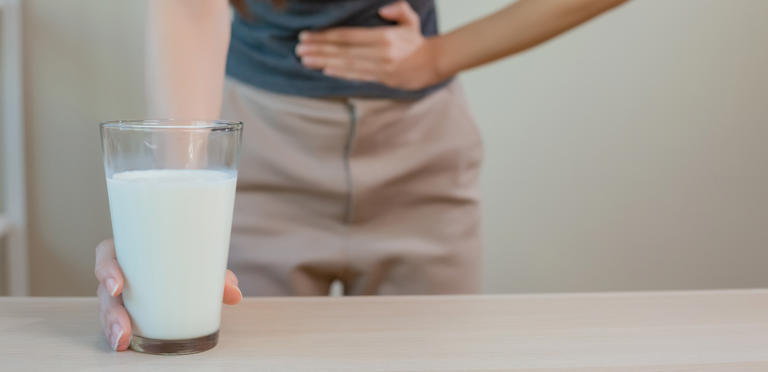 ما هي حساسية اللاكتوز؟ وكيف تعرفون أنكم مصابون بها؟