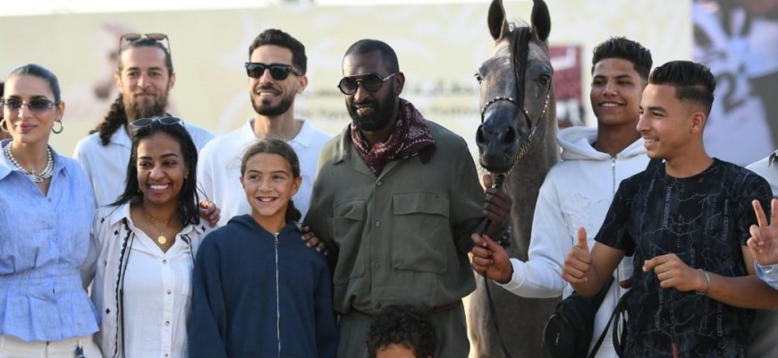 مهرجان “أصيل”.. تعاون مميز بين د. حاتم ستين وياسمين ثروت لإحياء تراث الخيل المصرية