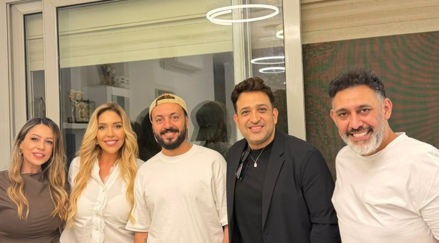 لاروسي تتعاون مع عمرو مصطفى وتامر حسين وعليم في أغانى جديدة
