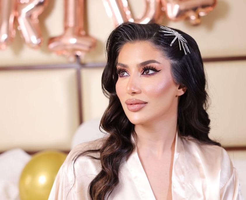 من الذكاء الاصطناعي إلى إطلالة الزفاف المثالية... إيفا أبو زيدان تكشف الترند الجديد!